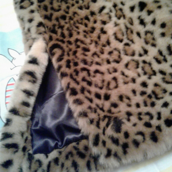 NWT,Vintage 90s,Beautiful, Super SOFT,Leopard Print,Faux Fur,Midi Coat🐆🐆🐆🤎🖤 - Picture 13 of 17